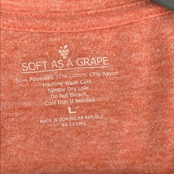 Astros V-Neck - Picture 3 of 4